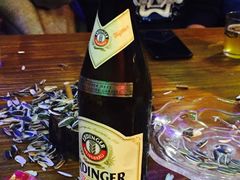 -月亮眼花园餐厅书吧酒吧
