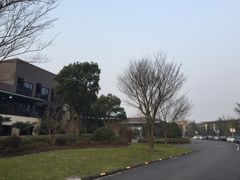 -上海怡沁园度假酒店