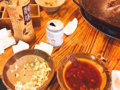 -岗上渣渣老火锅(两路口店)