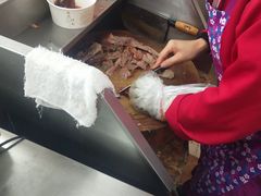 -恩燕北京烤鸭店(江苏路店)