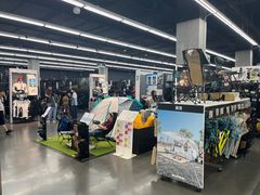 -迪卡侬(越秀公园店)