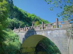 -凤栖山