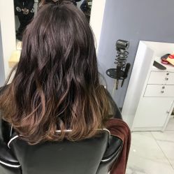 -DL HAIR SALON