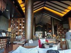 -时光吧·大堂吧·丽江和府洲际度假酒店