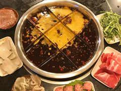 -邓莽子老火锅(中兴路总店)