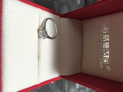 点击看大图 威德钻石-克拉钻专家&D色大本营-威德钻石-克拉钻大本营(南京东路店)