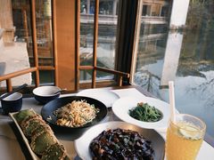 -绿茶餐厅(龙井船宴· 品牌总店)