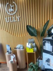 -宥莉·ULLY 痘敏肌•科技皮肤管理中心