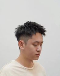 -宫铭烫发染发接发店