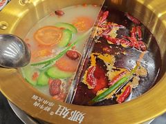 -娜姐鲜牛肉串串火锅(藏龙岛店)