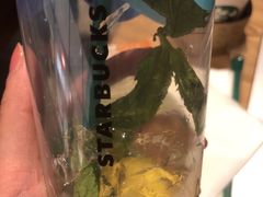 -星巴克(天津鲁能中心第三店)
