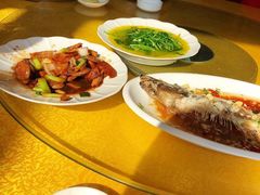 -德泉汤包大酒店