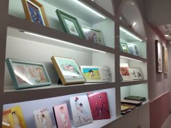 -十月摄影•专注孕婴童写真(汉口香港路店)
