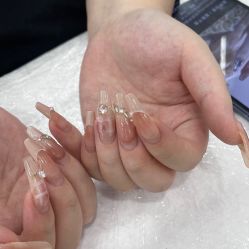 -斯馨·健康美甲美睫