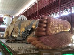 -ခြောက်ထပ်ကြီးရွှေသာလျောင်းဘုရားကြီး