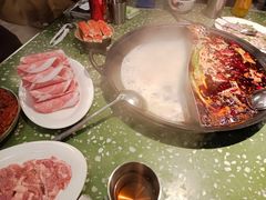-五里关火锅(上海鑫耀·光环Live店)