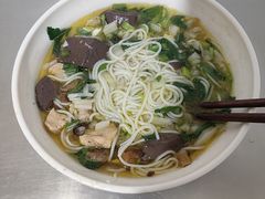 -文山荷鲜居(翠湖店)