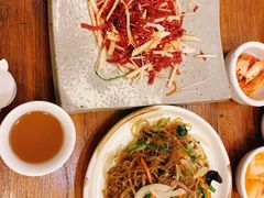 -萨拉伯尔(燕莎友谊商城店)