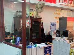 -四小区火锅·巷子里的重庆火锅(花照壁店)