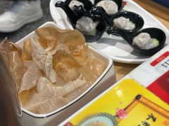 -万宝财富商业广场