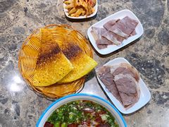 -京穆兰兰州牛肉面·清真(中川机场店)