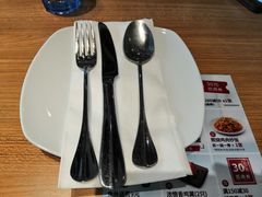 -必胜客(国贸店)
