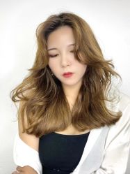 -梳蕾娜 HAIR SALON