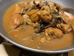 小鸡炖蘑菇-关东小磨东北菜(上海长风大悦城店)