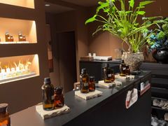 -泰·菩提树下[泰式按摩x精油SPAx肩颈头疗](新景店)