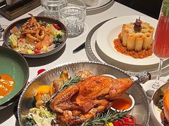 -Mogul Eatery·大亨餐酒馆