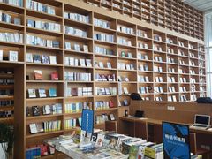 -朵云书院(滴水湖店)