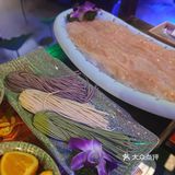 洞为主 题的火锅在长沙还是第一次体验，环境好又有特色