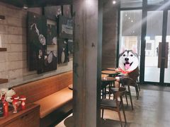 大堂-星巴克臻选(广州高德置地秋广场店)
