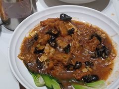 -梅利汴京烤鸭•开封豫菜地标店(东大街店)