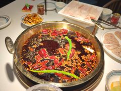 -二荆条·城市森林火锅旗舰店