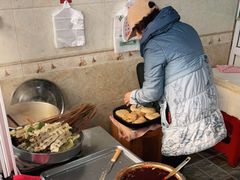 -老鼓楼麻辣烫夹馍