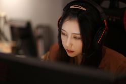 -罗丹半永久定妆工作室