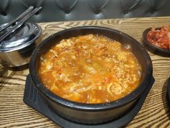 -吴草鸡爪오초닭발韩食堂(融恒盈嘉中心店)
