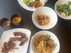 -上海漕河泾万丽酒店