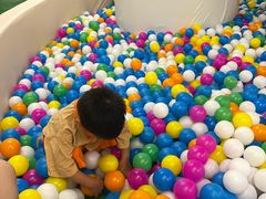 -涨巢·潮玩水疗局