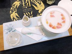 木瓜椰奶燕窝-燕庭·纯燕窝·甜品下午茶(南京西路店)