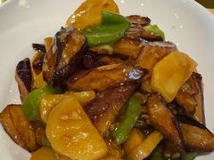 -关东小磨东北菜(上海长风大悦城店)