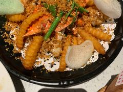 避风塘炒蟹-79号渔船海鲜饭店(宝安店)