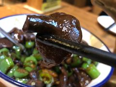 青椒牛肝菌-炊烟小炒黄牛肉(中心印象城店)