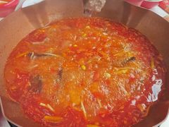 -毛辣果·贵州红酸汤牛肉火锅(西单店)