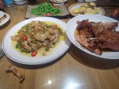 -侯记烧鸡楼