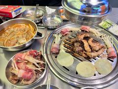 -哈哈碳都·牛肋条无限自助烤肉(台江万达店)