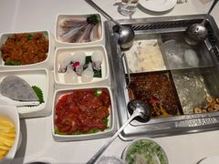 -海底捞火锅(长宁路龙之梦店)