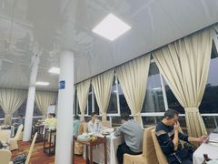 -鹿鸣酒家(越秀店)