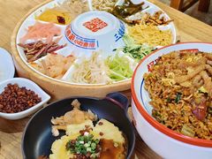 -怪噜范·老贵阳街头名小吃(鸿通城店)